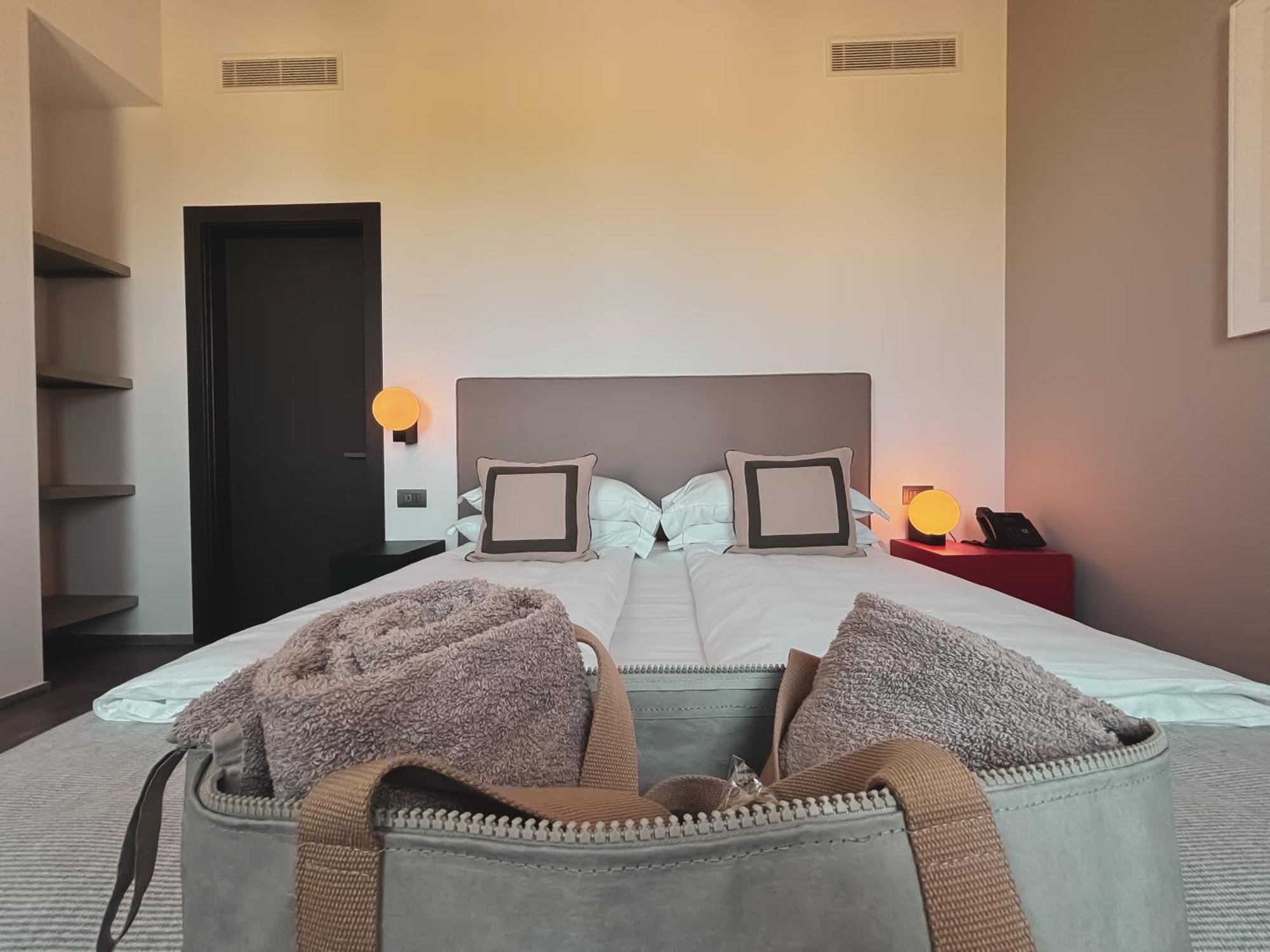 Natiia Relais - Adults Only Hotell Lazise Rum bild