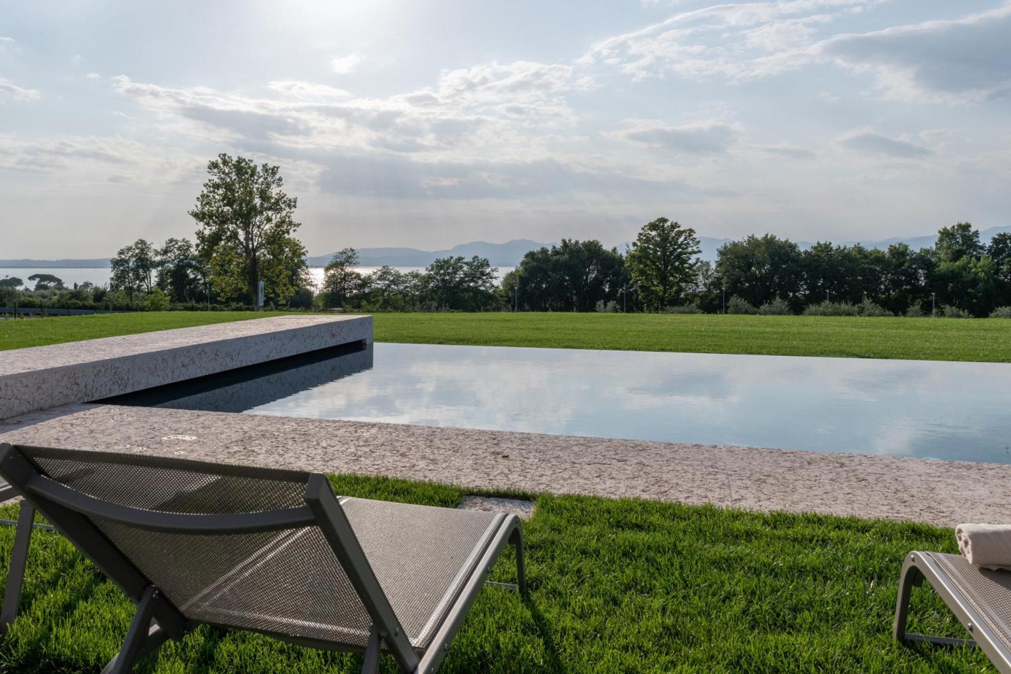 Natiia Relais - Adults Only Hotell Lazise Exteriör bild