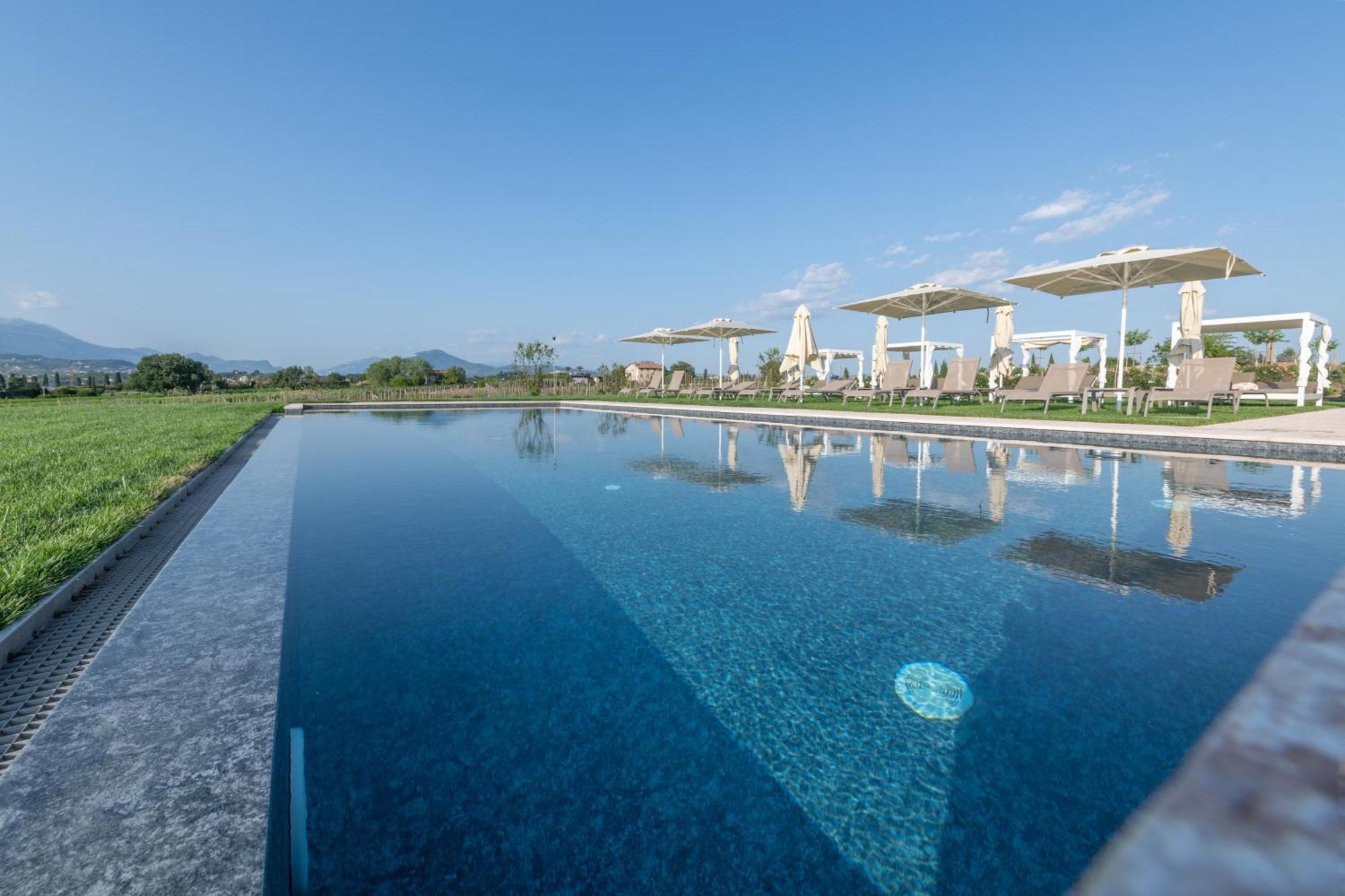 Natiia Relais - Adults Only Hotell Lazise Exteriör bild