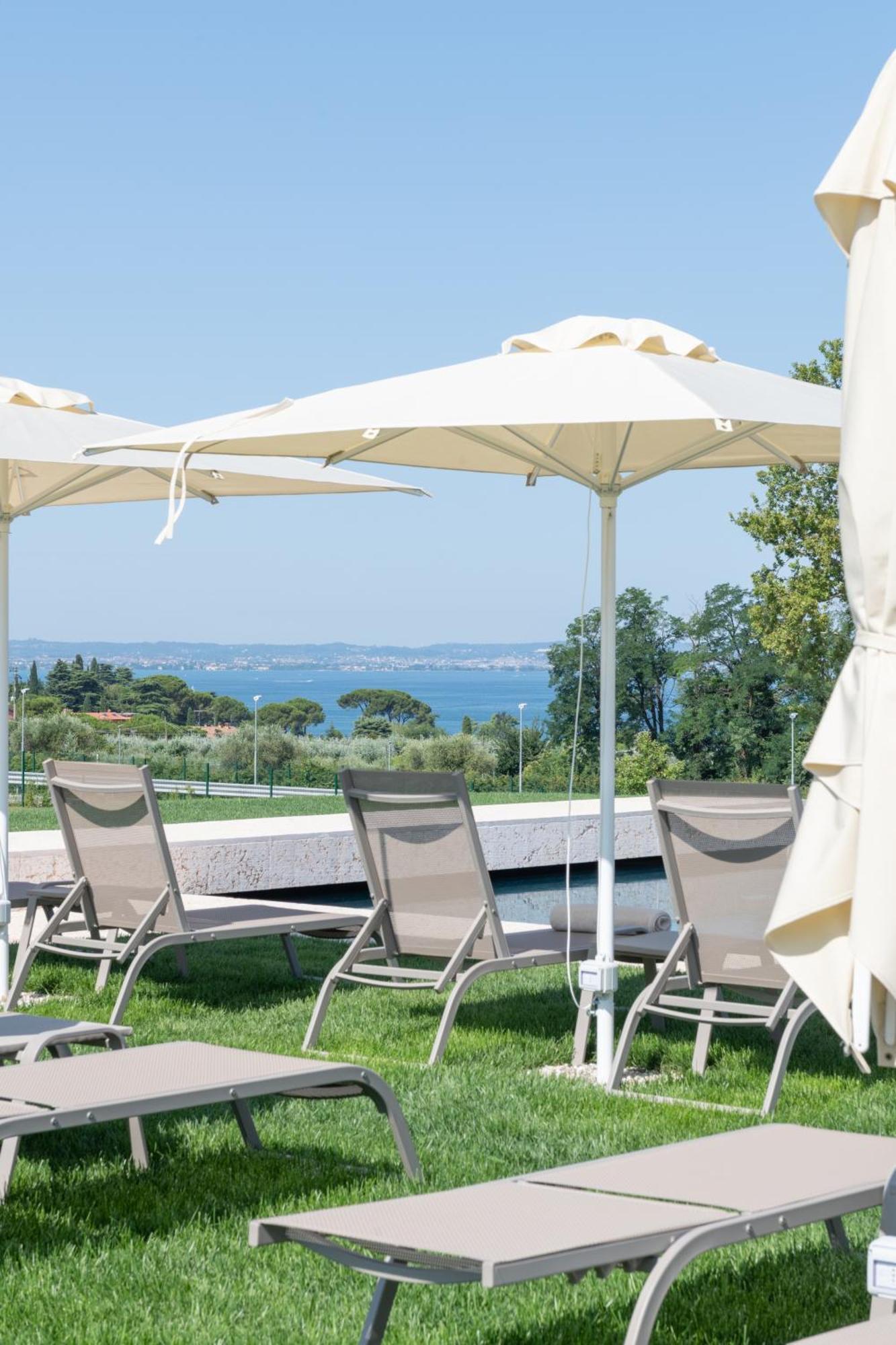 Natiia Relais - Adults Only Hotell Lazise Exteriör bild
